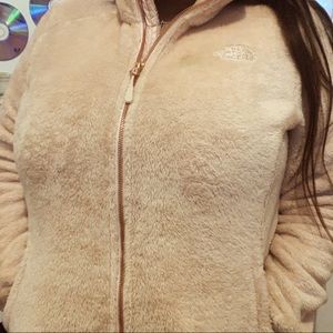 The Northface Fleece Zip-Up 💗